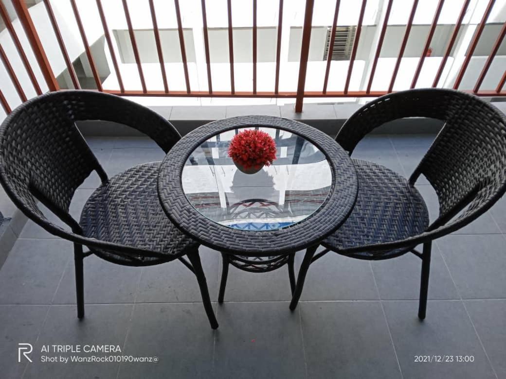 Bc Homestay @ Emerald Avenue Apartment, Бринчанг Экстерьер фото